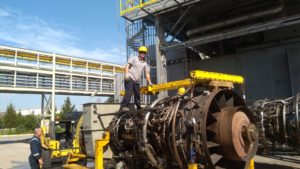 Entek Elektrik · Türbin motoru montajı — uygulama fotoğrafı 1