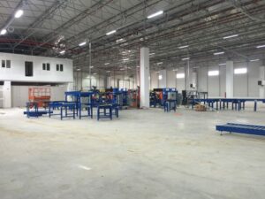 Android Industries · Makine ve üretim bandı montajı — uygulama fotoğrafı 3